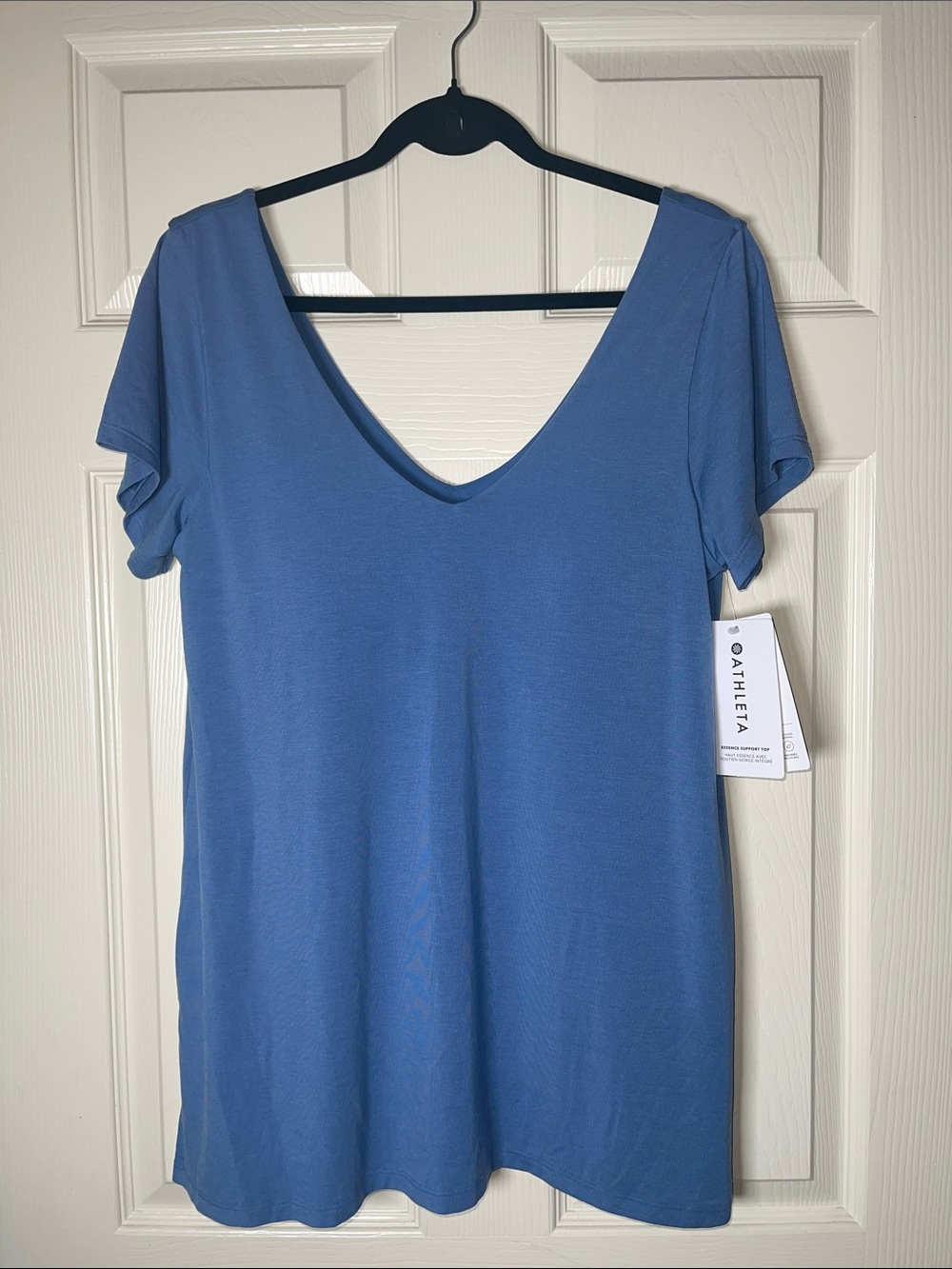 Athleta Blue V-Neck Short Sleeve Tee